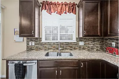 6049 Lynx Creek Cir, Erie, CO 80516 - Photo 9