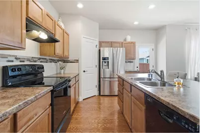375 Aurelia Dr, Windsor, CO 80550 - Photo 17