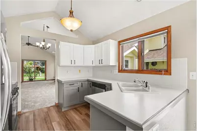 4285 W 15th St Ln, Greeley, CO 80634 - Photo 9