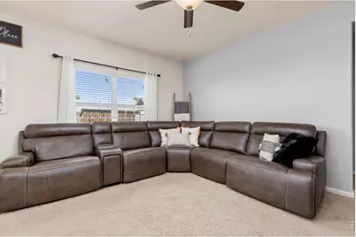 301 Thomas Ave, Keenesburg, CO 80643 - Photo 7