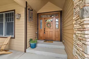 6854 Pumpkin Ridge Dr, Windsor, CO 80550 - Photo 3
