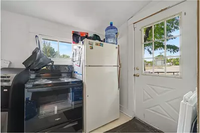 1001 Cleveland Ave, Loveland, CO 80537 - Photo 13