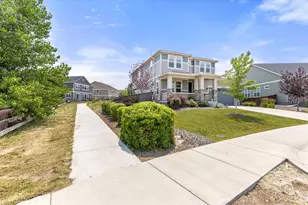 12184 Olive Way, Thornton, CO 80602 - Photo 3