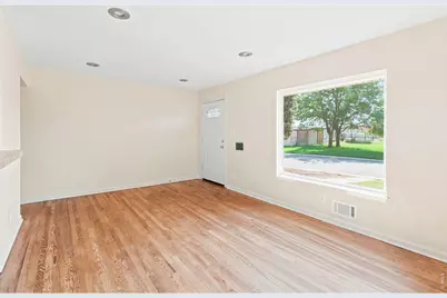 6801 Alan Dr, Denver, CO 80221 - Photo 7