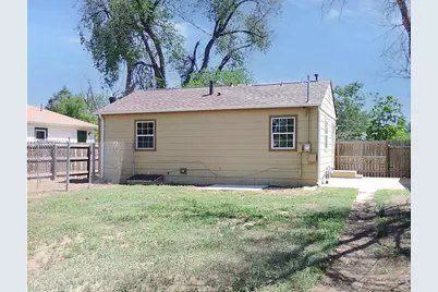 1709 7th St, Greeley, CO 80631 - Photo 15