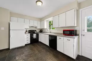 2421 W Plum St, Fort Collins, CO 80521 - Photo 7