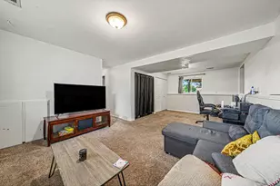 2421 W Plum St, Fort Collins, CO 80521 - Photo 11