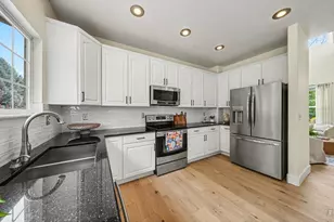3202 Yellowstone Cir, Fort Collins, CO 80525 - Photo 9