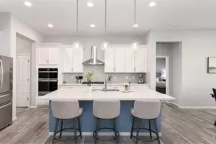 6807 S Riverwood Way, Aurora, CO 80016 - Photo 3