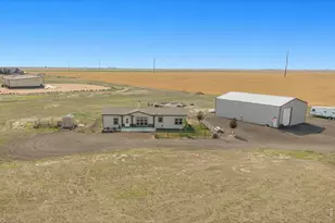 1902 Co Rd 63, Keenesburg, CO 80643 - Photo 33