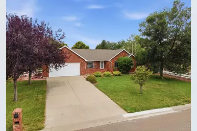 2243 Breckenridge Dr, Berthoud, CO 80513 - Photo 3