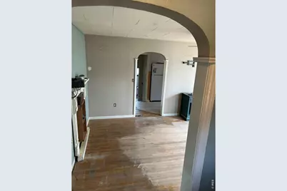 219 S Phelan Ave, Holyoke, CO 80734 - Photo 3