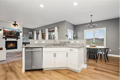623 Vermilion Peak Dr, Windsor, CO 80550 - Photo 15