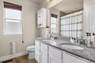 623 Vermilion Peak Dr, Windsor, CO 80550 - Photo 15