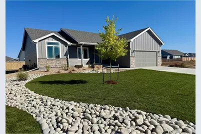 7020 Gateway Crossing St, Wellington, CO 80549 - Photo 3