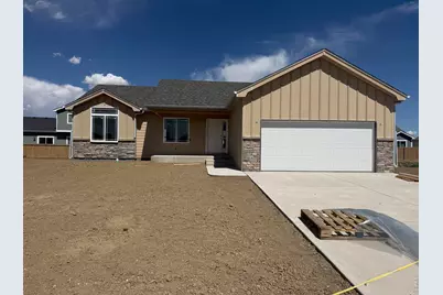 7020 Gateway Crossing St, Wellington, CO 80549 - Photo 3