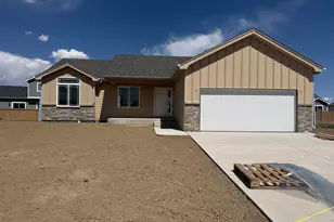 7020 Gtwy Xing St, Wellington, CO 80549 - Photo 3