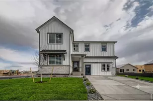 233 Sugar Beet Ln, Berthoud, CO 80513 - Photo 1