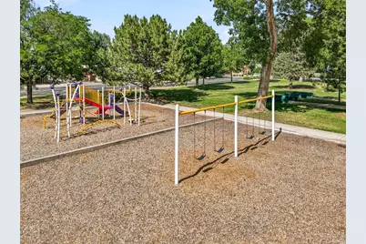 4028 Denver St, Evans, CO 80620 - Photo 17