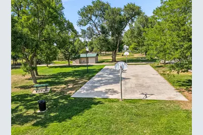 4028 Denver St, Evans, CO 80620 - Photo 15