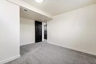 2721 W 15th St, Greeley, CO 80634 - Photo 25