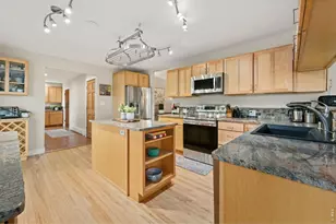 795 Fox Hill Ct, Boulder, CO 80303 - Photo 9