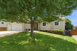 328 Brittle Bush Dr, Loveland, CO 80537 - Photo 3