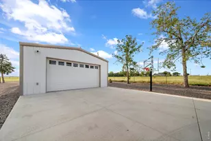 365 S Cedar Ave, Akron, CO 80720 - Photo 37
