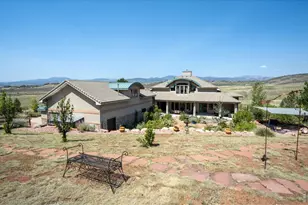 2950 Hidden Valley Dr, Loveland, CO 80538 - Photo 35