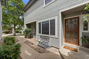 2212 S Nome Ct, Aurora, CO 80014 - Photo 7