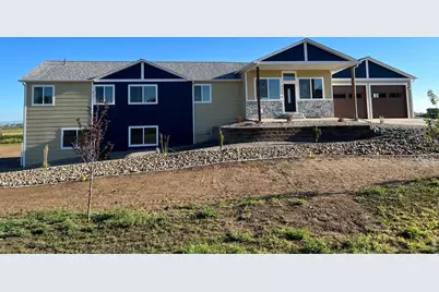 2305 Apple St, Longmont, CO 80504 - Photo 1