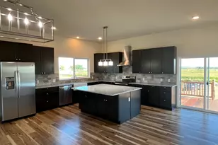 2305 Apple St, Longmont, CO 80504 - Photo 3