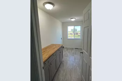 2305 Apple St, Longmont, CO 80504 - Photo 21