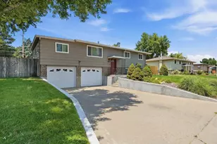 2631 49th Ave Ct, Greeley, CO 80634 - Photo 3