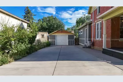 460 W 5th St, Loveland, CO 80537 - Photo 43