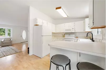 278 E 42nd St, Loveland, CO 80538 - Photo 7