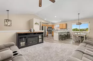 2832 39th Ave, Greeley, CO 80634 - Photo 7