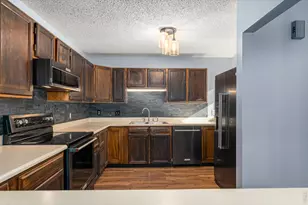 1050 S St Vrain Ave, Estes Park, CO 80517 - Photo 9