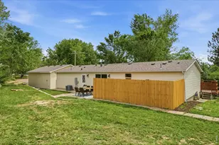 108 E Douglas Rd, Fort Collins, CO 80524 - Photo 27