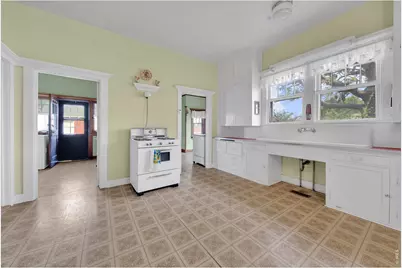 102 Cedar Ave, Akron, CO 80720 - Photo 17