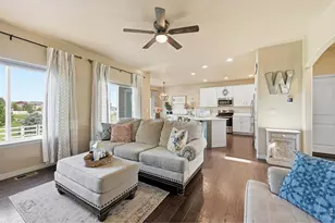 671 Vermilion Peak Dr, Windsor, CO 80550 - Photo 13