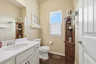 671 Vermilion Peak Dr, Windsor, CO 80550 - Photo 9