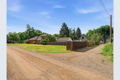 127 N Grant Ave, Fort Collins, CO 80521 - Photo 15