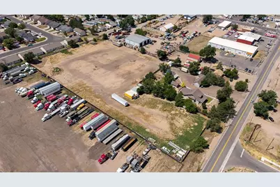 228 E 18th St, Greeley, CO 80631 - Photo 9