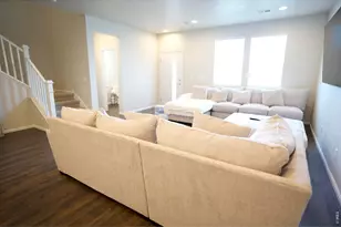 6673 N Ceylon St, Denver, CO 80249 - Photo 9