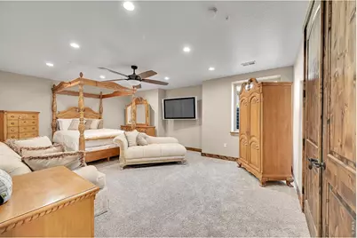 608 Riverside Ct, Greeley, CO 80634 - Photo 25