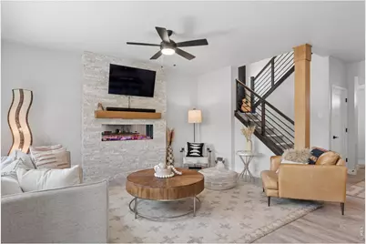 647 Red Jewel Dr, Windsor, CO 80550 - Photo 5