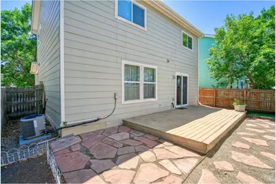 10595 Butte Dr, Longmont, CO 80504 - Photo 17