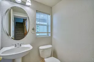 10595 Butte Dr, Longmont, CO 80504 - Photo 7