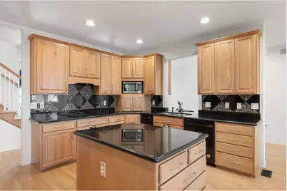 977 Thorncreek Ct, Thornton, CO 80241 - Photo 19
